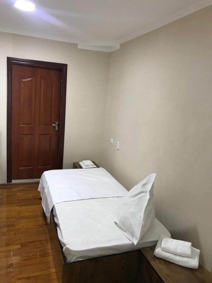 Astoria B&B Ош Экстерьер фото