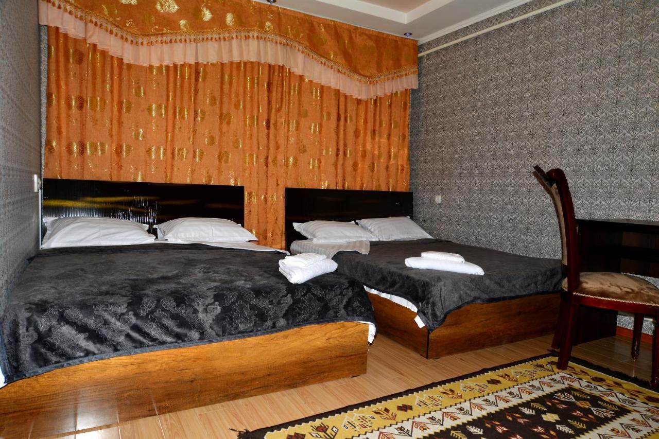 Astoria B&B Ош Экстерьер фото