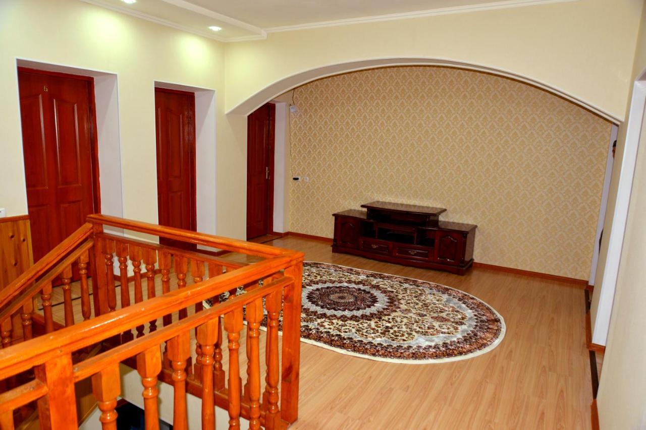Astoria B&B Ош Экстерьер фото