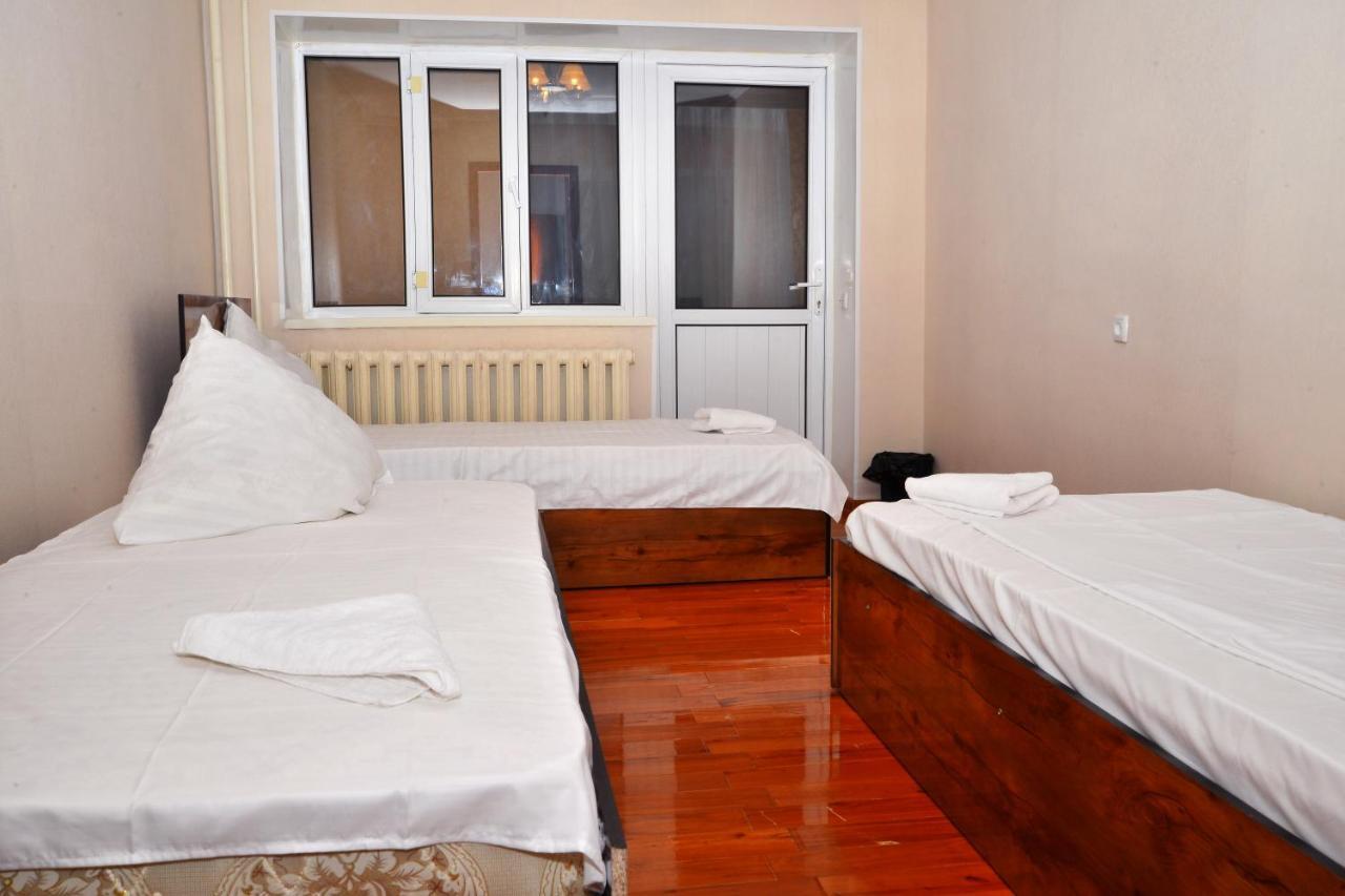 Astoria B&B Ош Экстерьер фото